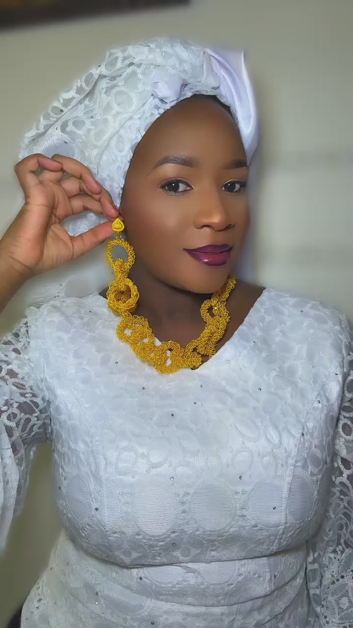Parure Diakhoumba – Djolokho Plaqué or Garantie Chic- Or rouge Orangé- Colliers& Boucle d'oreilles